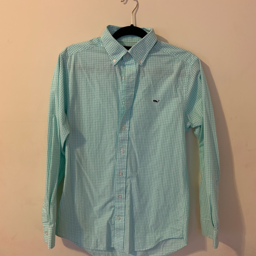 LIKE NEW Slim fit Vineyard Vines Button-up